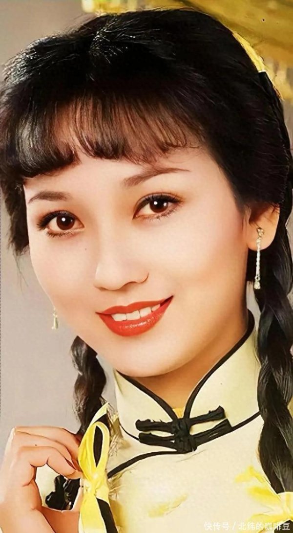 珺牛策略 赵雅芝71岁还被三个儿子啃老，网友太惨了！